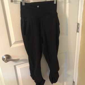 lululemon sunset salutation crop